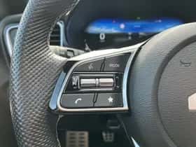 Kia XCeed (2023) thumbnail 23
