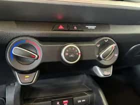 Kia Stonic (2020) thumbnail 40