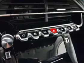 Peugeot e-2008 (2022) thumbnail 34