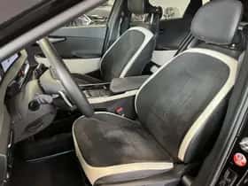 Kia EV6 (2021) thumbnail 3
