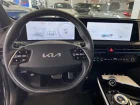 Kia EV6 (2021) thumbnail 8