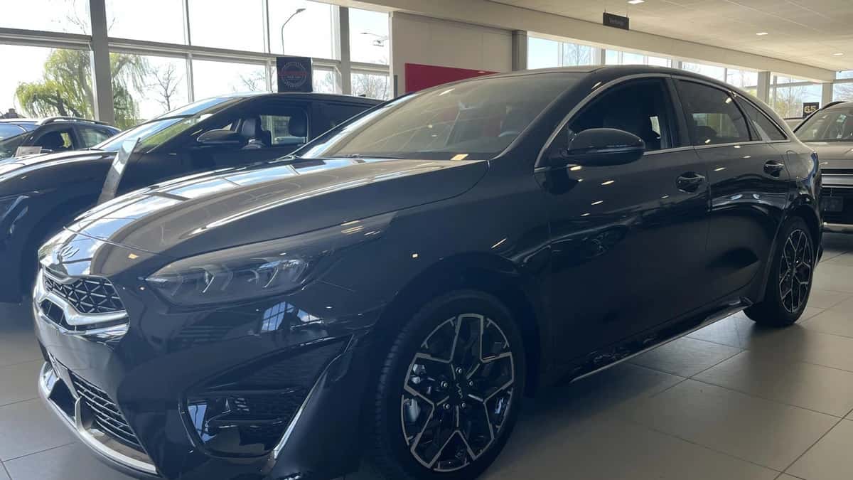 Kia Proceed (2025) — foto 1