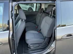 Ford Grand C-Max (2019) thumbnail 15