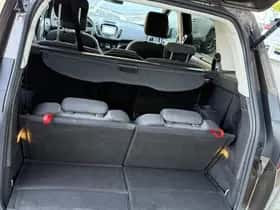 Ford Grand C-Max (2019) thumbnail 41