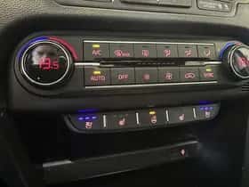 Kia Ceed (2018) thumbnail 33