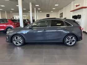 Kia Ceed (2018) thumbnail 43