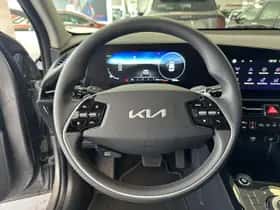 Kia Niro EV (2024) thumbnail 11