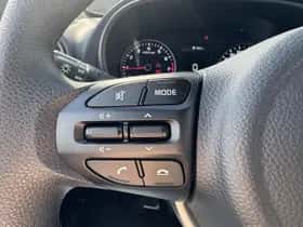 Kia Picanto (2024) thumbnail 17