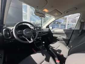 Kia Picanto (2024) thumbnail 34