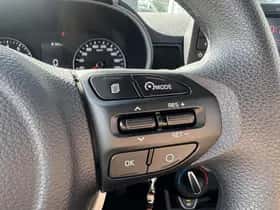 Kia Picanto (2024) thumbnail 39
