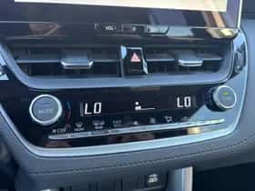 Toyota Corolla-cross (2024) thumbnail 4