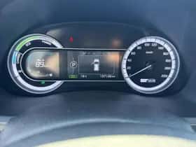Kia Niro (2017) thumbnail 16