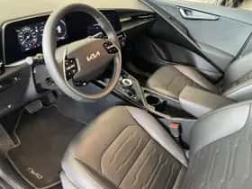 Kia Niro EV (2024) thumbnail 3