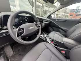 Kia Niro (2024) thumbnail 41