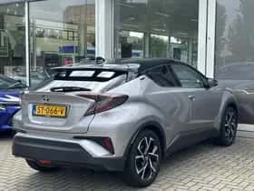 Toyota C-HR (2018) thumbnail 45