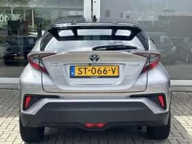 Toyota C-HR (2018) thumbnail 46