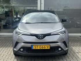 Toyota C-HR (2018) thumbnail 6