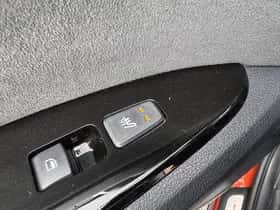 Kia Sportage (2022) thumbnail 62