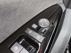 Kia Sportage (2022) thumbnail 66