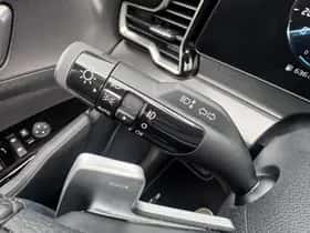 Kia Sportage (2022) thumbnail 68