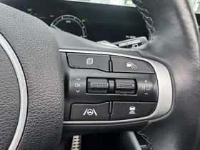 Kia Sportage (2022) thumbnail 71