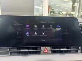 Kia Sportage (2022) thumbnail 78
