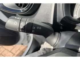 Toyota Aygo (2024) thumbnail 48