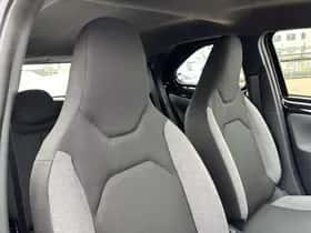 Toyota Aygo (2025) thumbnail 59