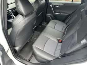 Toyota RAV4 (2024) thumbnail 56