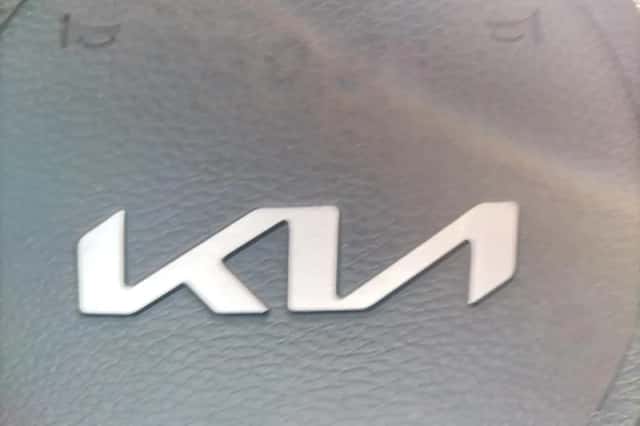 Kia Ceed Sportswagon (2024) thumbnail 17