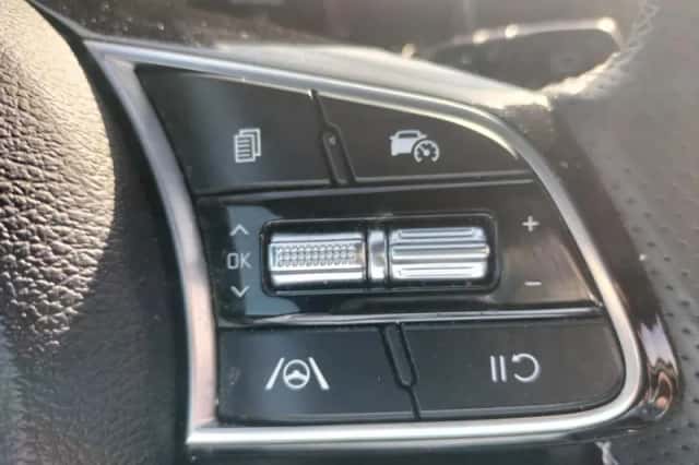Kia Ceed Sportswagon (2024) thumbnail 18