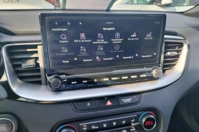 Kia Ceed Sportswagon (2024) thumbnail 19