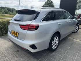 Kia Ceed Sportswagon (2022) thumbnail 3