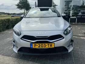 Kia Ceed Sportswagon (2022) thumbnail 4