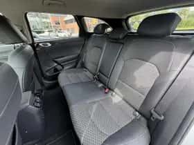 Kia Ceed Sportswagon (2022) thumbnail 10