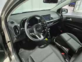 Kia Picanto (2019) thumbnail 23