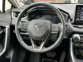 Toyota RAV4 (2022) thumbnail 18
