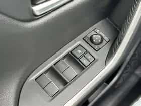 Toyota RAV4 (2022) thumbnail 29