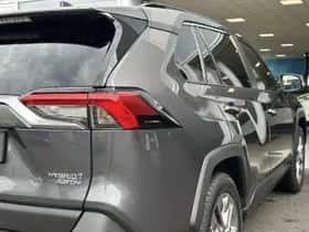 Toyota RAV4 (2022) thumbnail 33