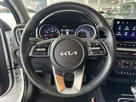 Kia Ceed (2022) thumbnail 40