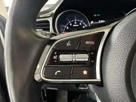 Kia Ceed (2022) thumbnail 8