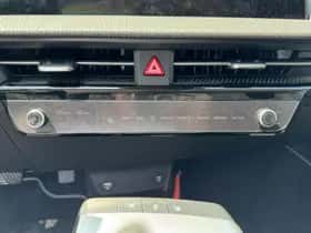 Kia EV6 (2024) thumbnail 18