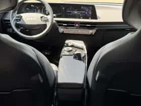 Kia EV6 (2024) thumbnail 28