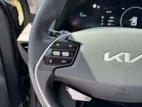 Kia EV6 (2024) thumbnail 57