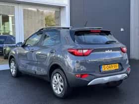 Kia Stonic (2023) thumbnail 7