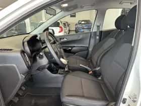 Kia Picanto (2021) thumbnail 2