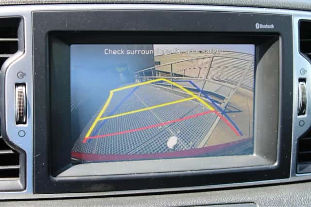 Kia Sportage (2016) thumbnail 25