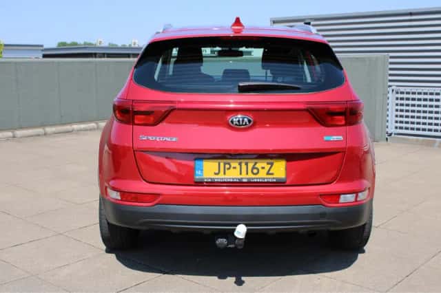 Kia Sportage (2016) thumbnail 6
