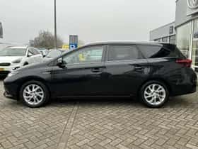 Toyota Auris (2015) thumbnail 29