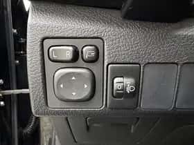 Toyota Auris (2015) thumbnail 41